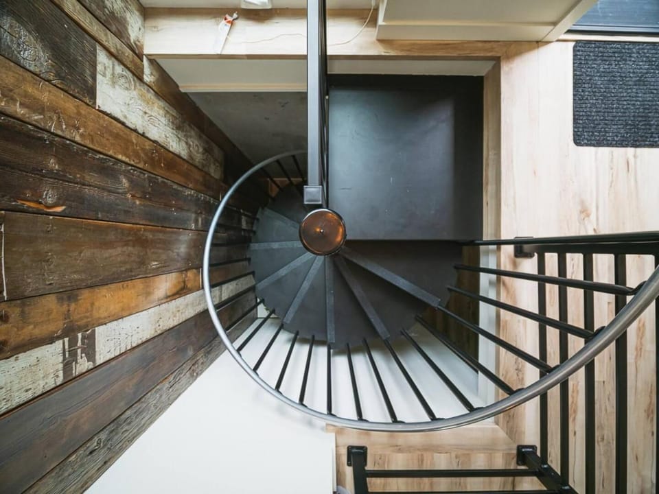 "Sauna-fication" in West Seattle House in Seattle