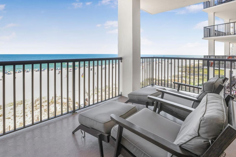 Palms 404- 4th Floor Corner unit Beach House in Orange Beach