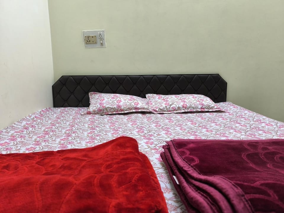 Atharva guest house Bed and Breakfast in India