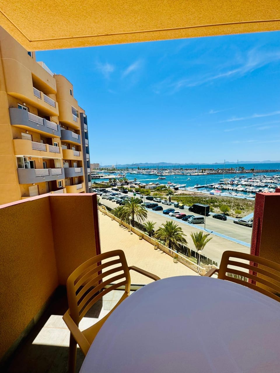 Property building, Balcony/Terrace, Sea view