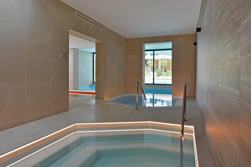 Hot Tub, Hot Tub, Swimming pool