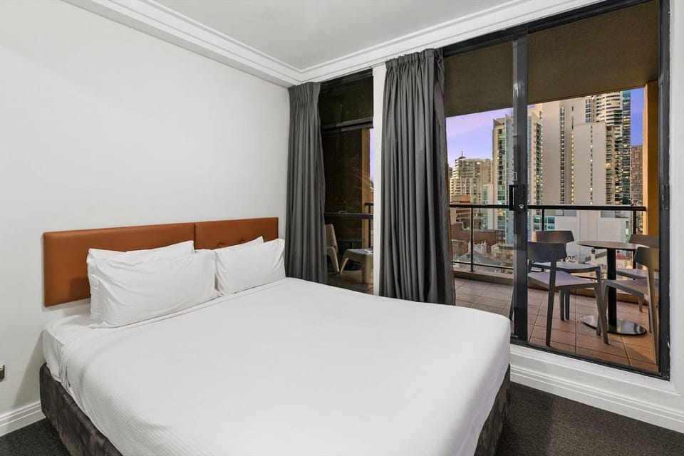 KozyGuru | Haymarket | High Level 2B APT 16 Apartment in Surry Hills