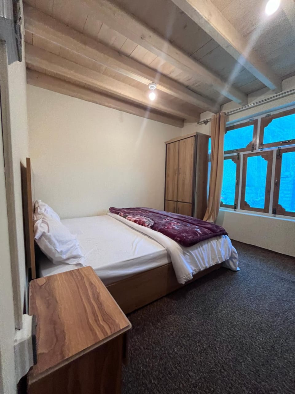 Bed, Photo of the whole room