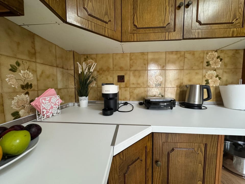 Coffee/tea facilities, Kitchen or kitchenette