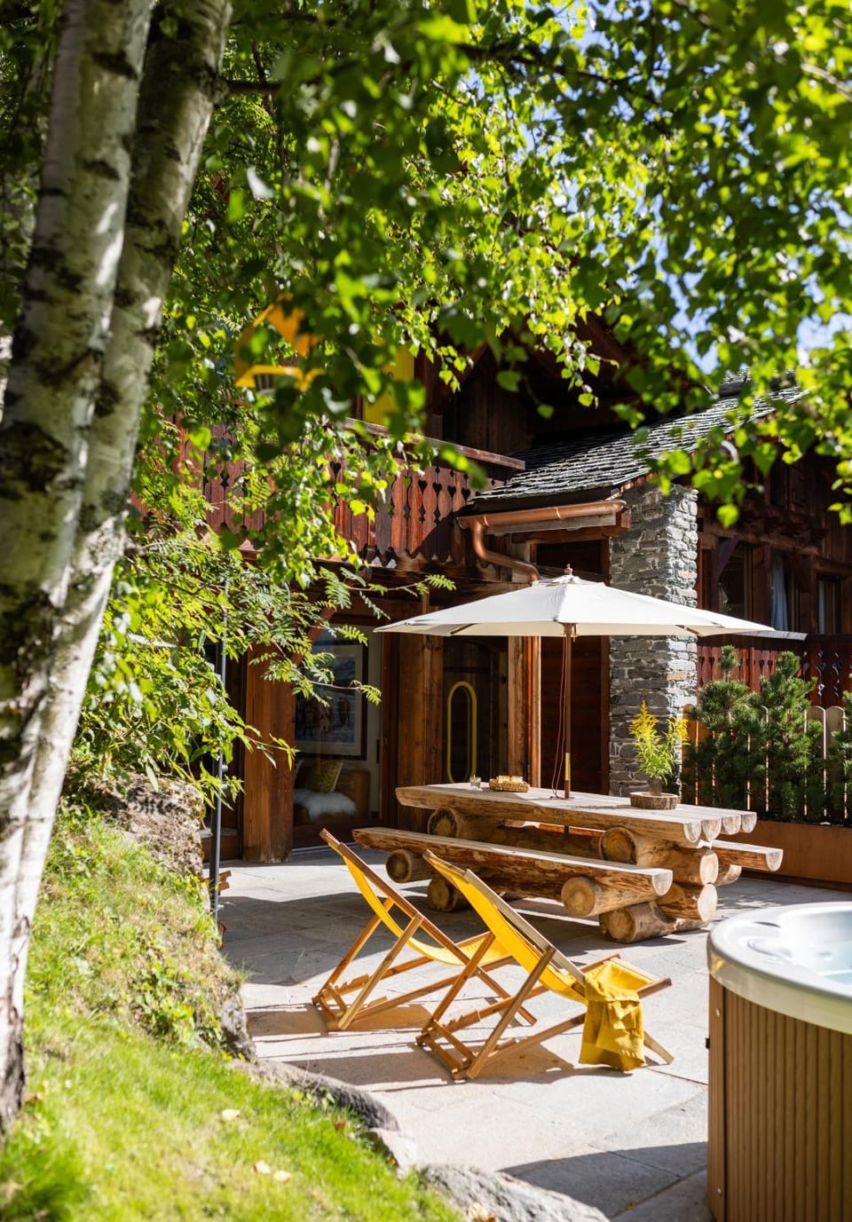 Patio, Hot Tub, sunbed