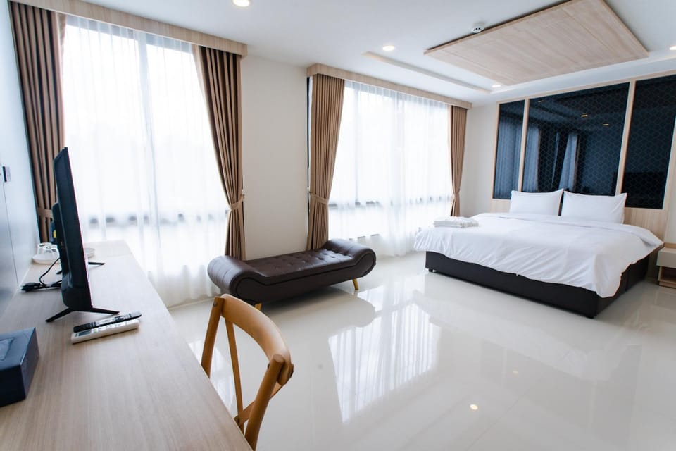 Photo of the whole room