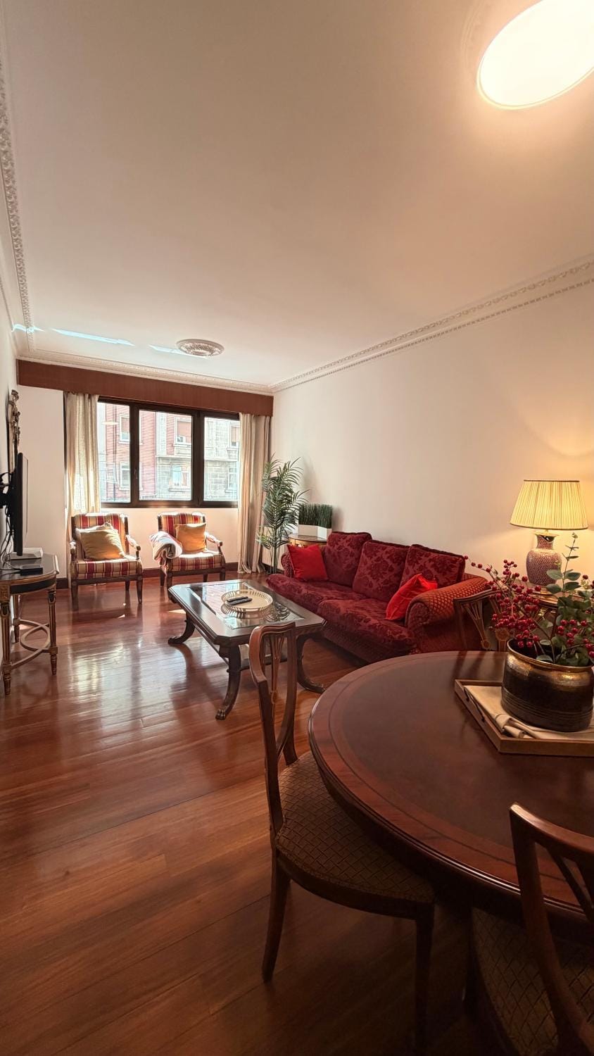 LaSuiza Apartment in Bilbao