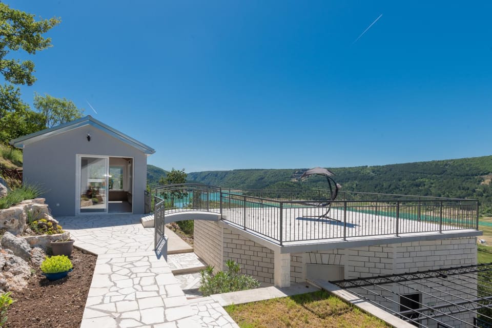 Patio, View (from property/room), Balcony/Terrace, Balcony/Terrace, Mountain view