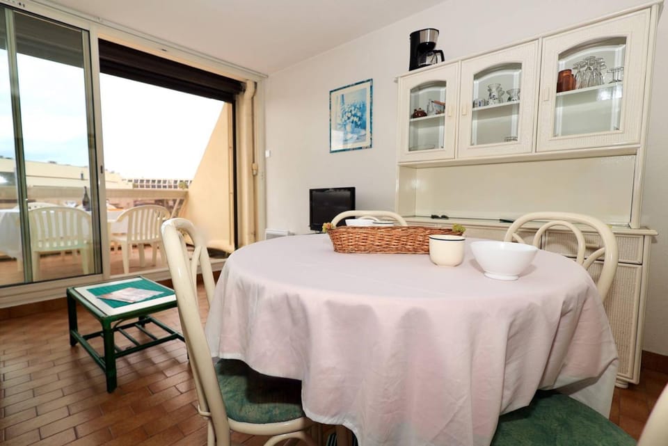 Appartement Héliopolis AB 111-By AGN - 4 personnes Apartment in Agde