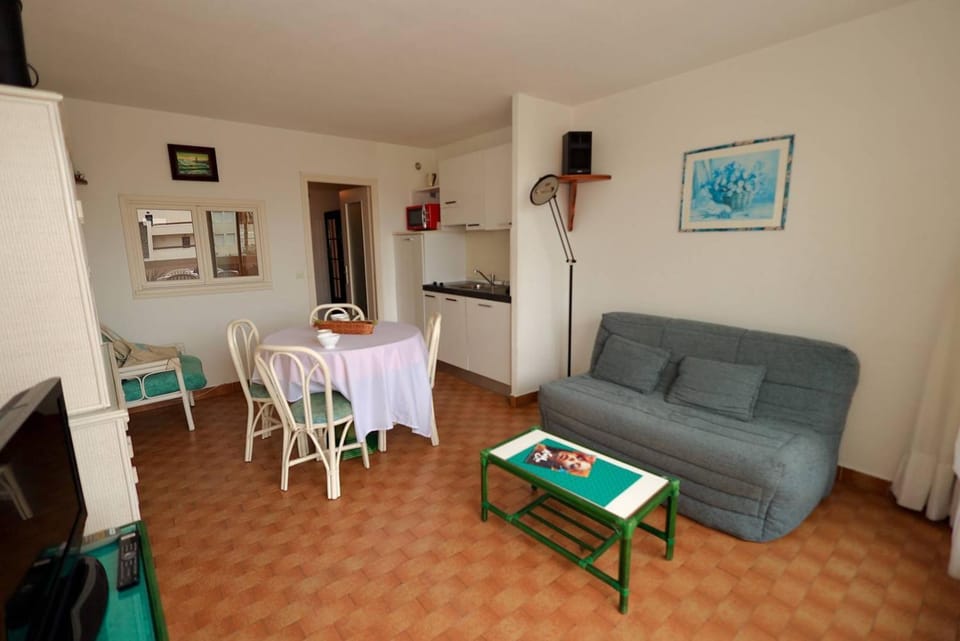 Appartement Héliopolis AB 111-By AGN - 4 personnes Apartment in Agde