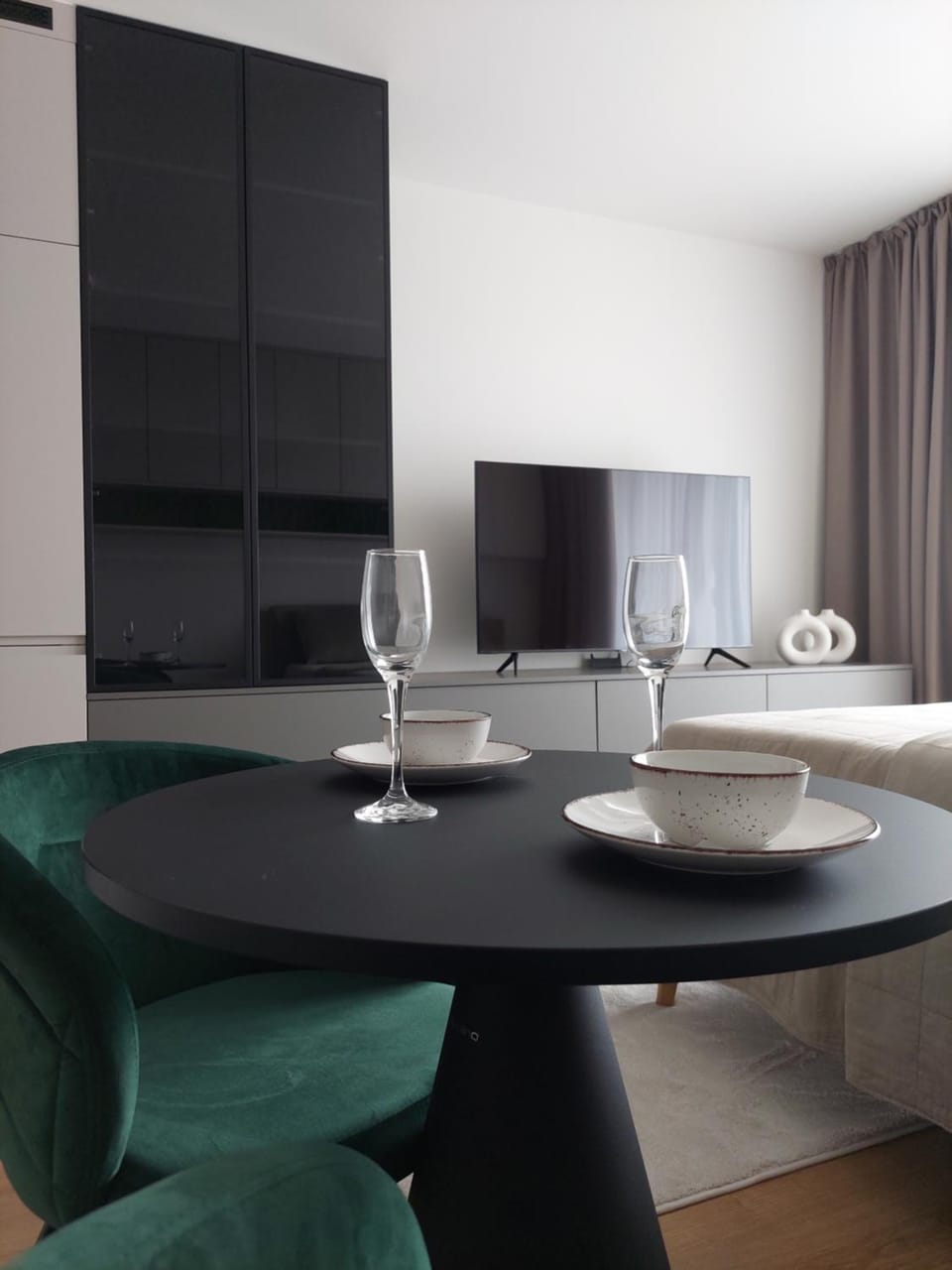 Apartman Zoku s private garage parking free Apartment in Slovakia
