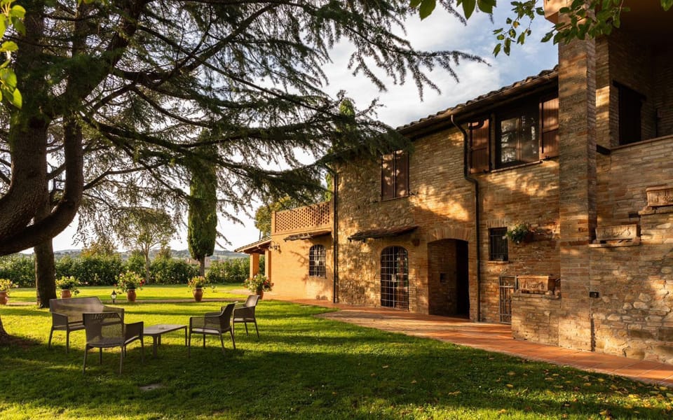 Property building, Natural landscape, Garden, Inner courtyard view