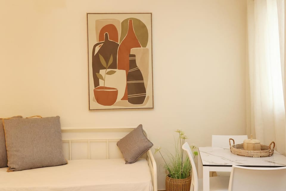 Decorative detail, Seating area