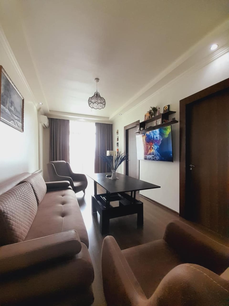 Communal lounge/ TV room, TV and multimedia, Living room, Seating area, Evening entertainment