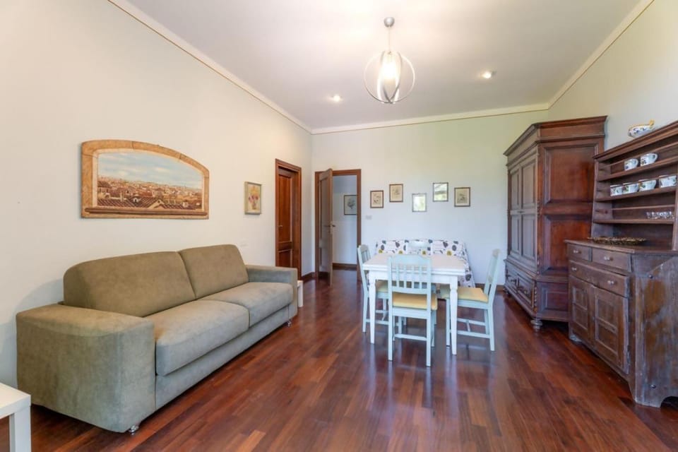 R37 - Casa Tamarina . Apartment in Marcelli