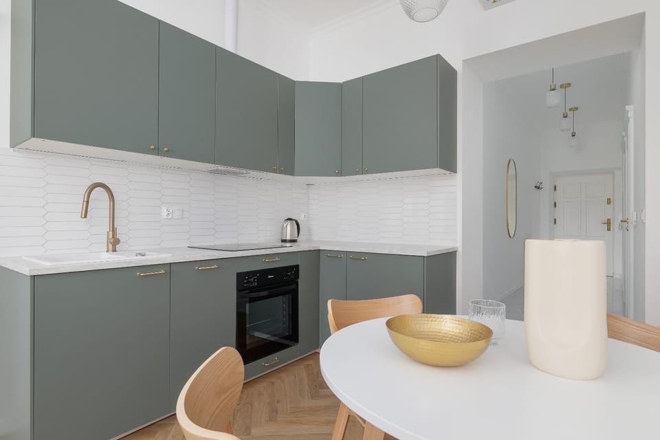 Kitchen or kitchenette, stove