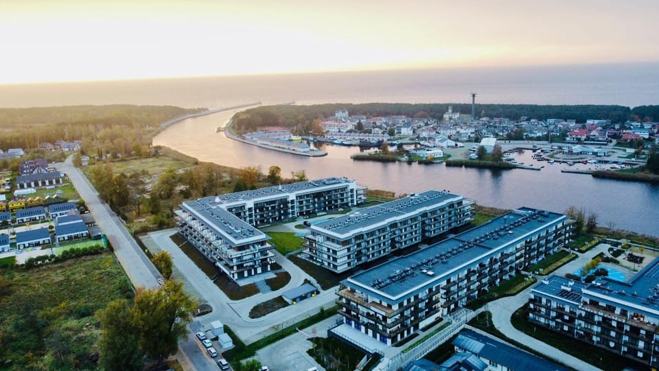 Property building, Lake view