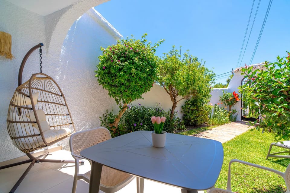 Patio, Garden, Garden view