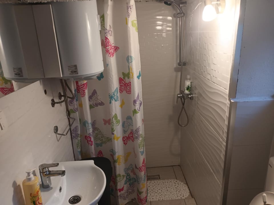 Brnara Kravarica Apartment in Šibenik-Knin County, Croatia