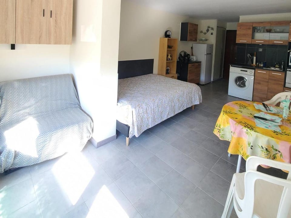 A 100m de la plage A3, Rez-de-chaussee Apartment in Agde