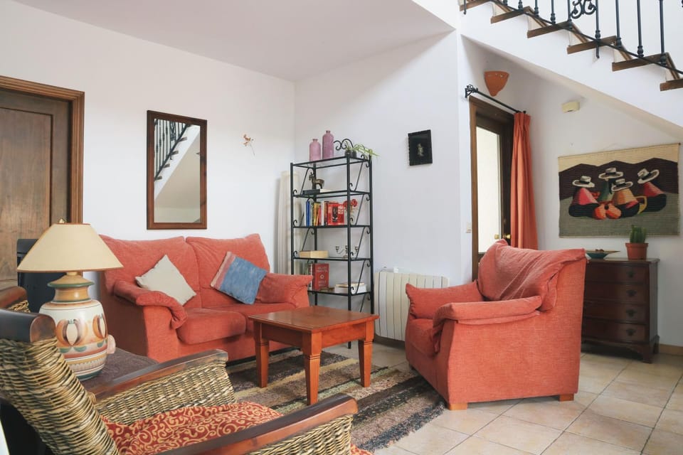 Library, TV and multimedia, Living room, Seating area
