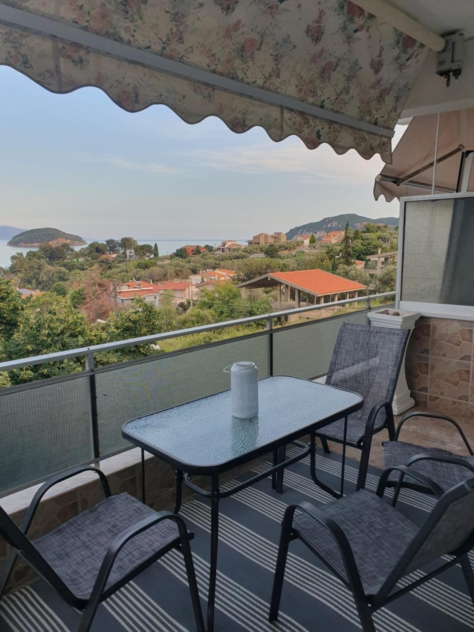 Patio, Day, Natural landscape, View (from property/room), Balcony/Terrace, Seating area, Mountain view, Sea view