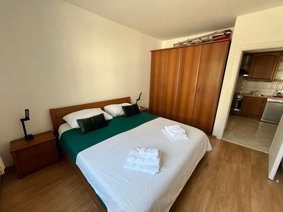 Apartment LeMar Apartment in Baška Voda