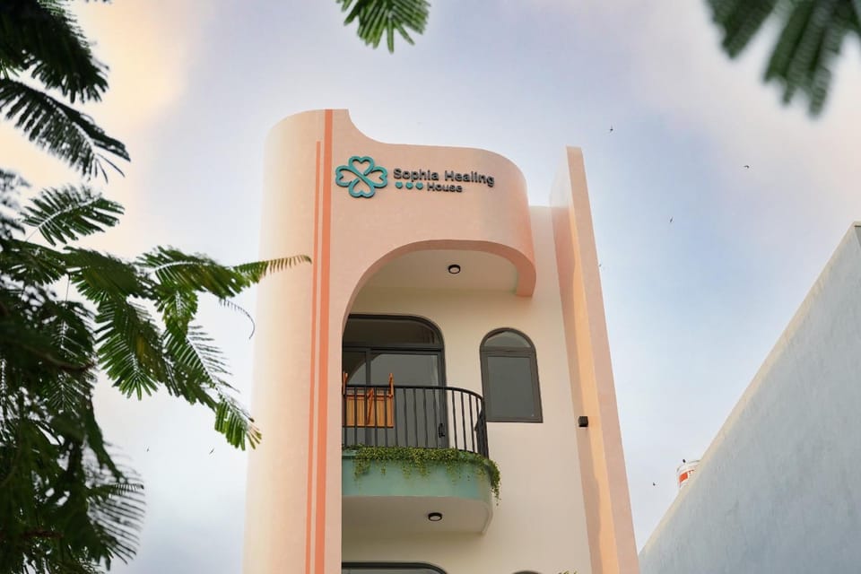 Property building, Day