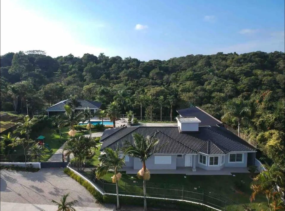 Property building, Bird's eye view