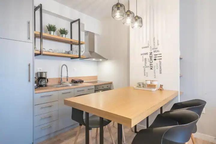 Elegant Apartment Apartment in Athens