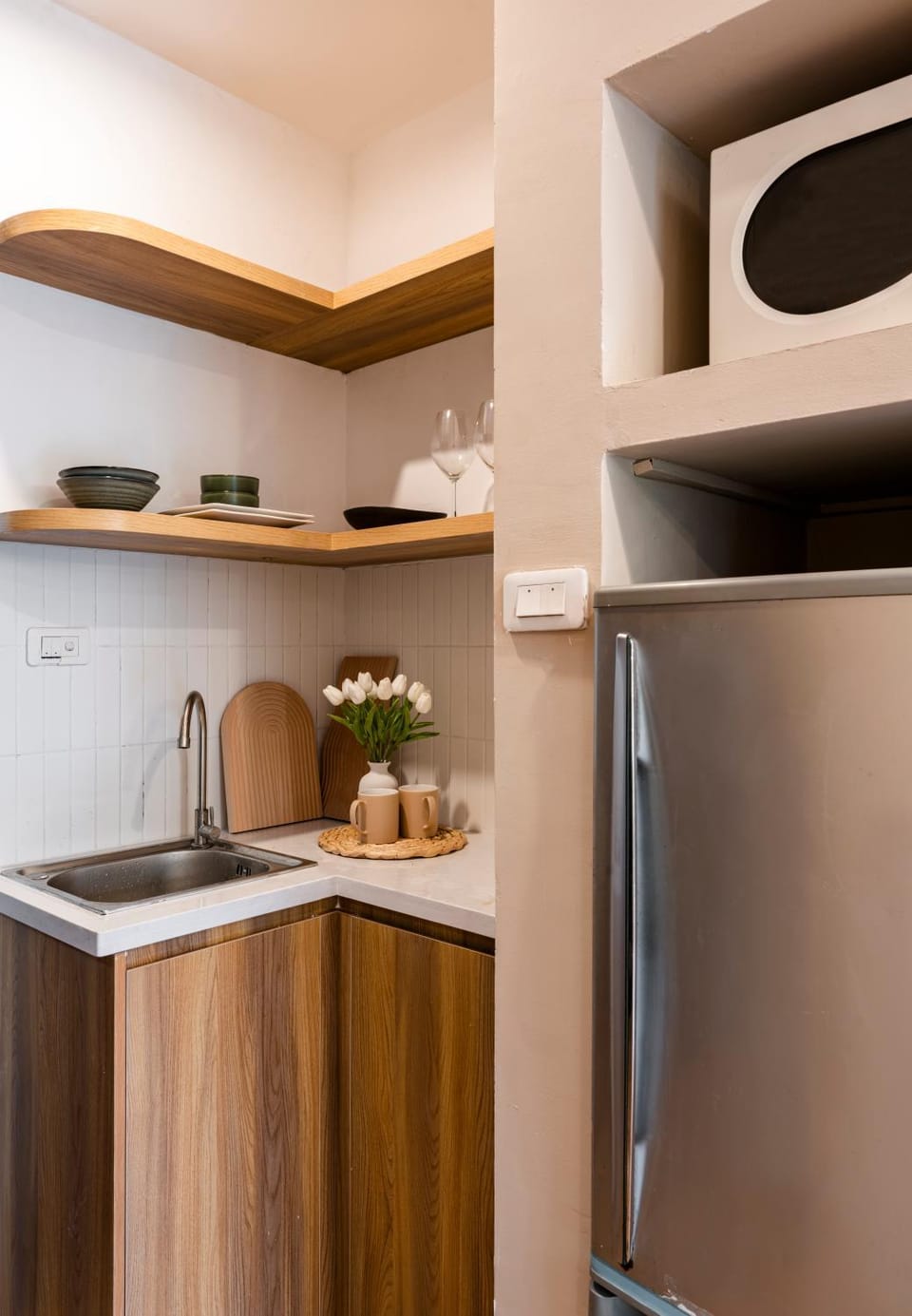 Kitchen or kitchenette, stove