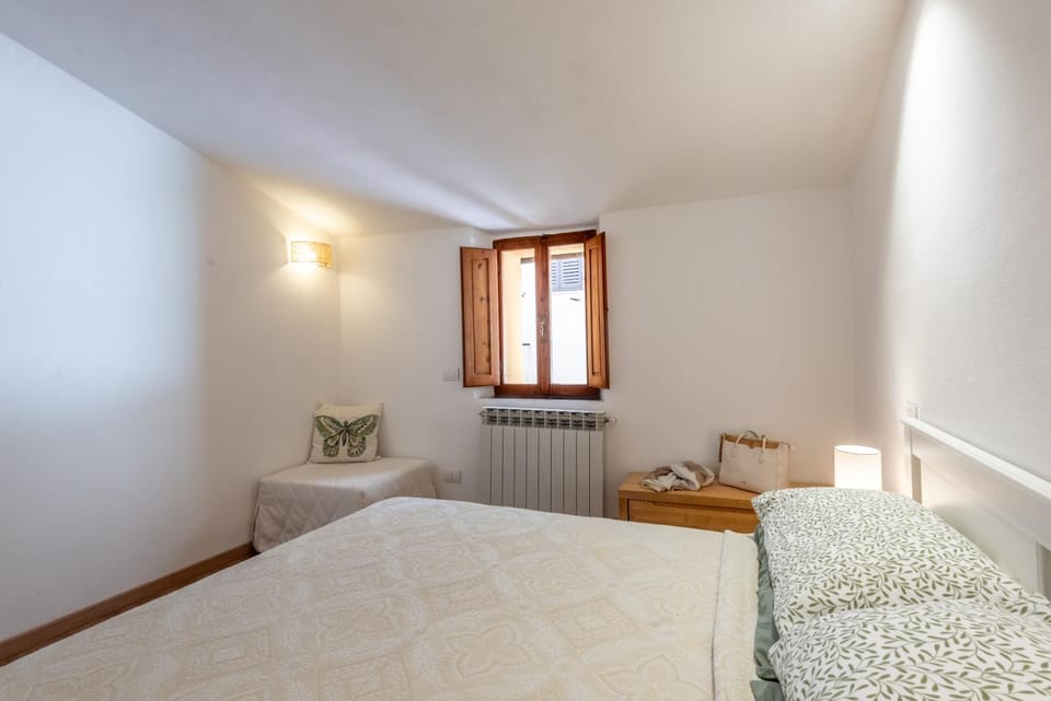 Property building, Living room, Bedroom