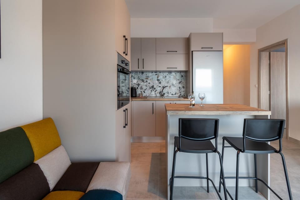 Sandra Seaview Suites Apartment in Halkidiki