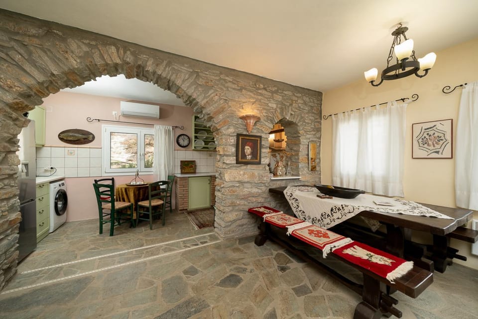 Drakos Retreat Kea Apartment in Kea-Kythnos