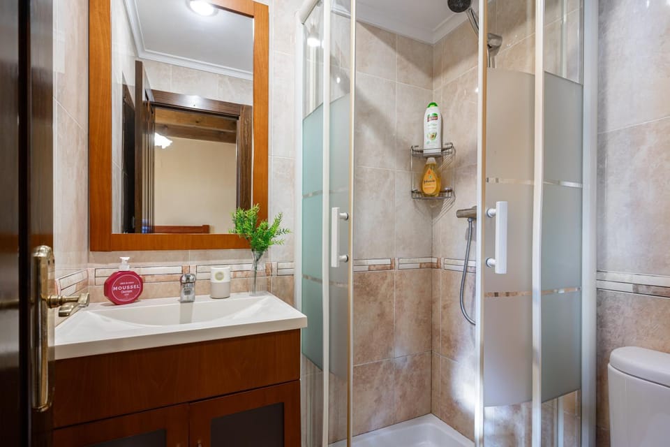 Bathroom, Living room