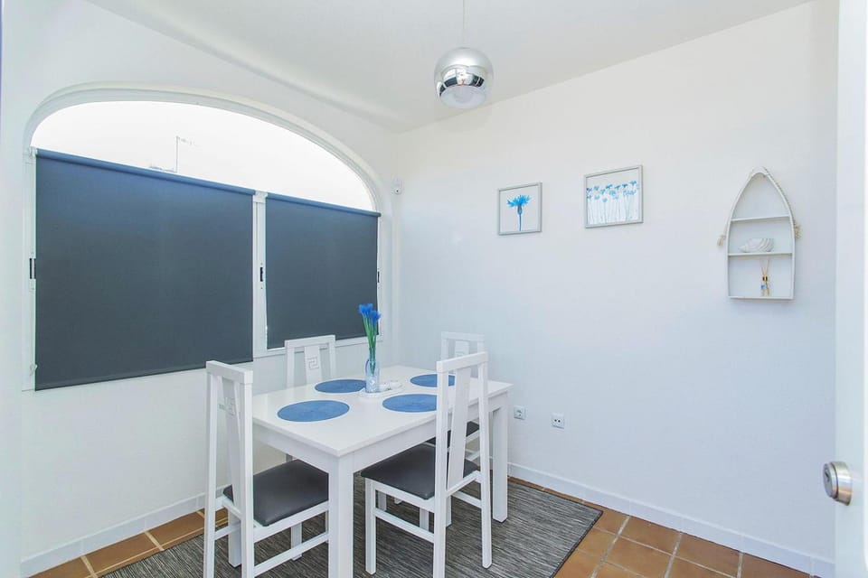 Balcony/Terrace, Dining area