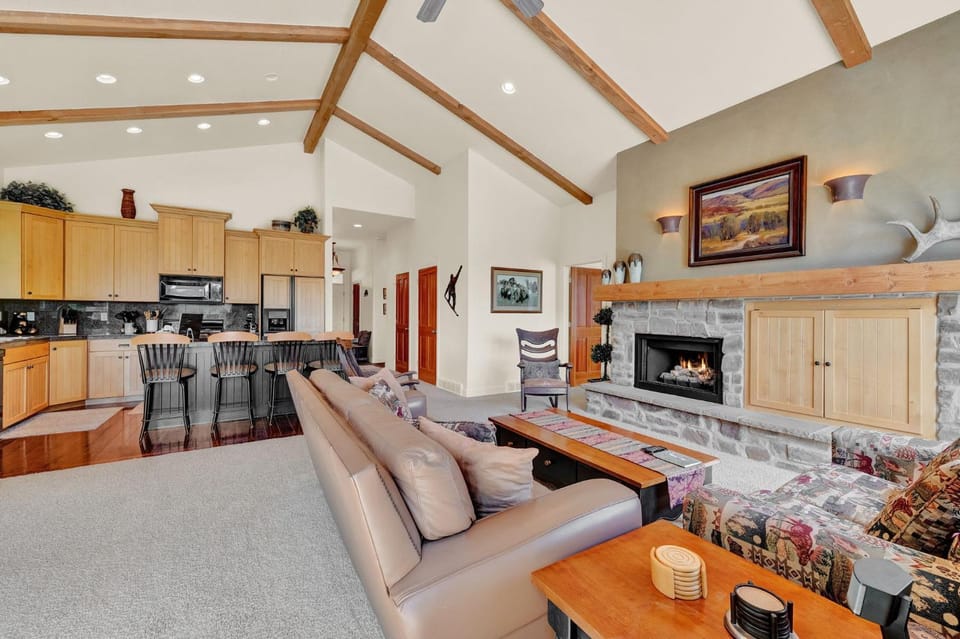 3 Bedroom Home Trappers Ridge Great View of Ogden Valley House in Eden