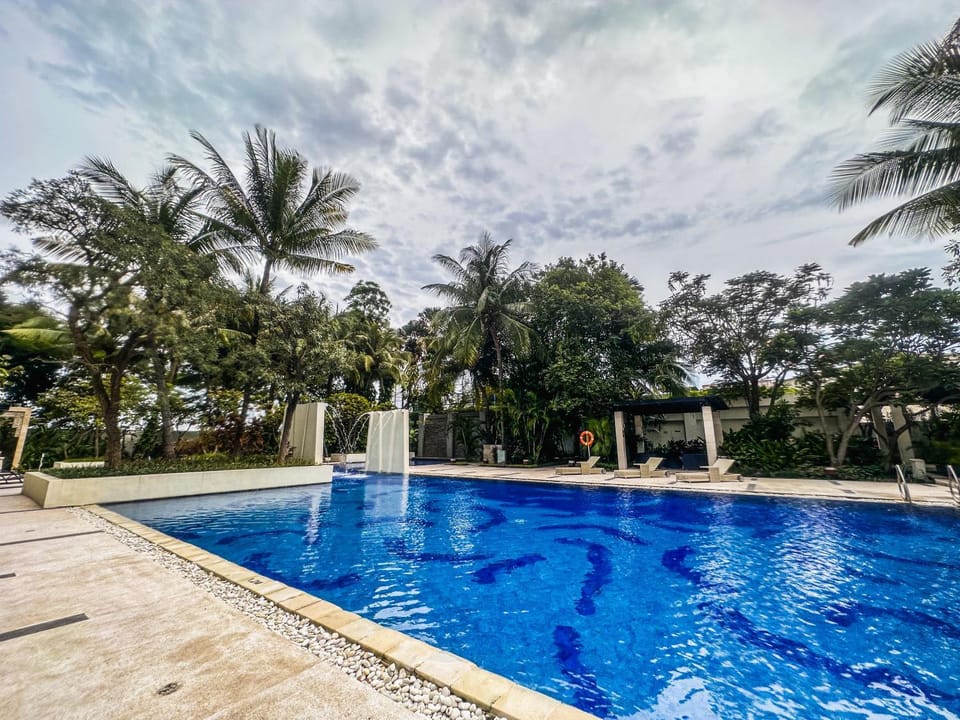 Property building, Swimming pool