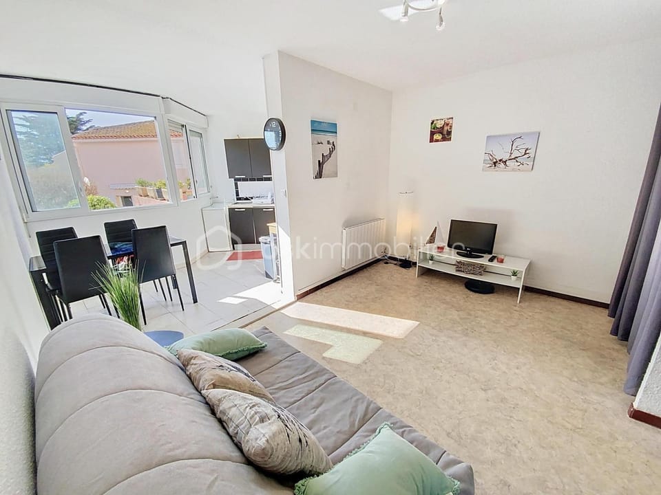 studio a 800m de la plage , parking privé Apartment in Occitanie