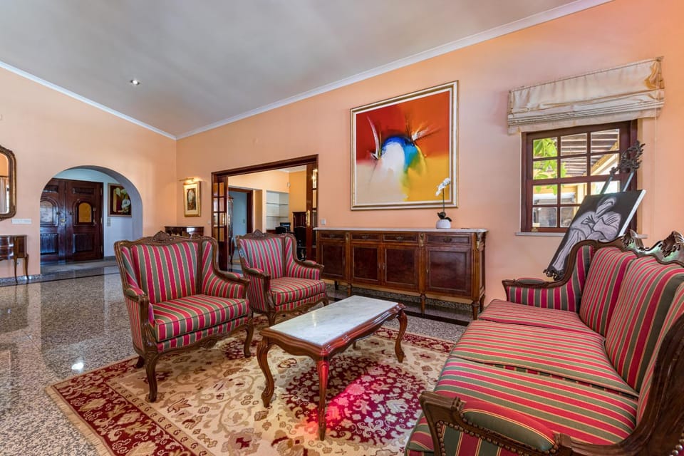 Communal lounge/ TV room, Living room