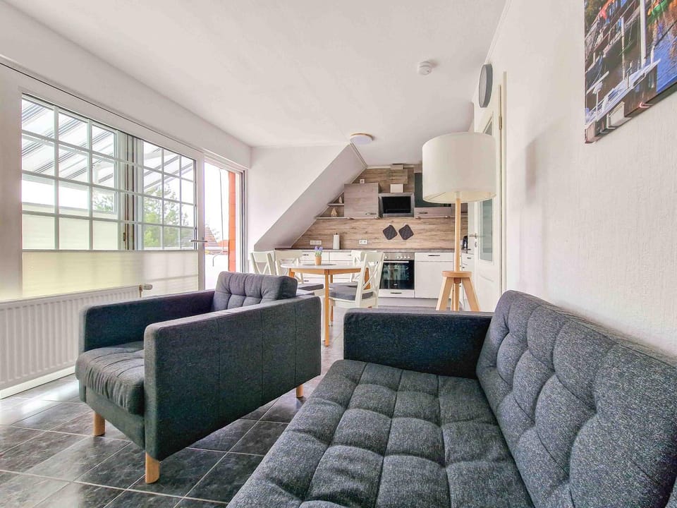 Kitchen or kitchenette, Living room, Dining area