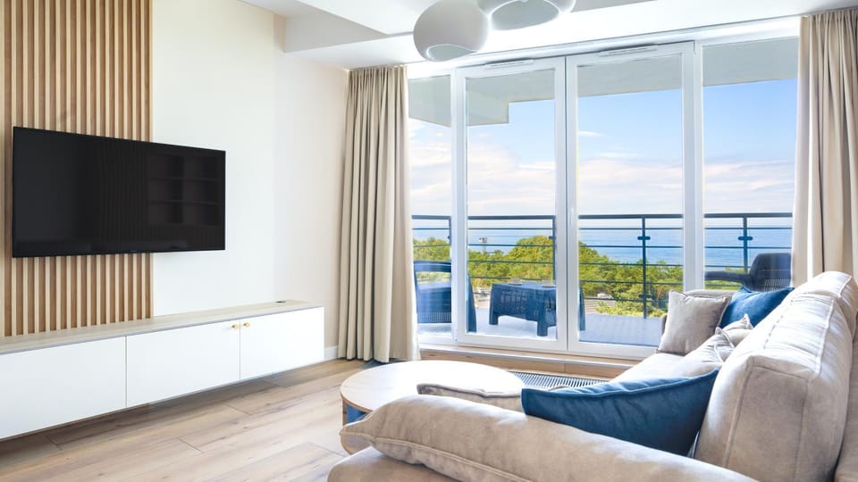 TV and multimedia, Seating area, Sea view