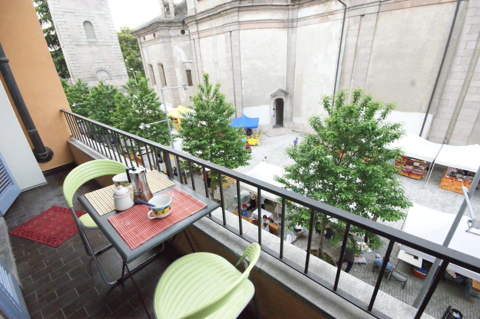 Property building, Balcony/Terrace