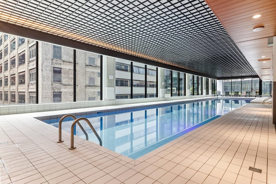 Swimming pool, Swimming pool