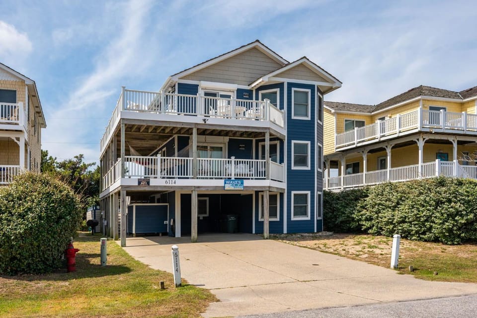 SS77 Waves of Joy House in Nags Head