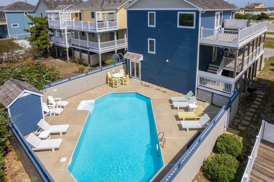 SS77 Waves of Joy House in Nags Head
