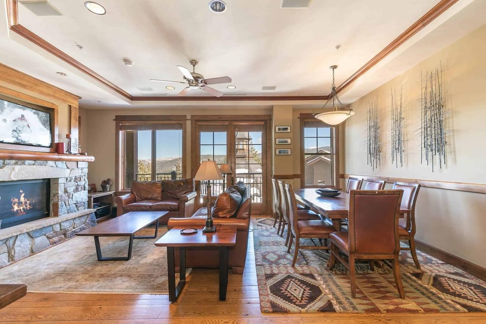 Iron Horse Lodge South 401 by East West Hospitality Apartment in Northstar Drive