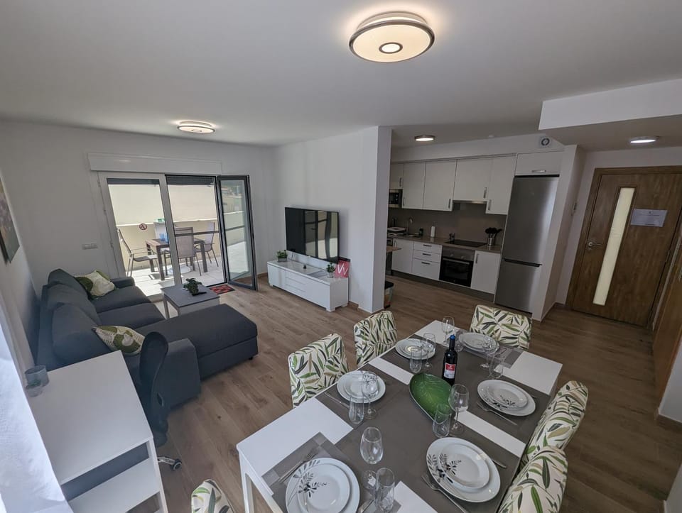 Kitchen or kitchenette, Living room, Dining area