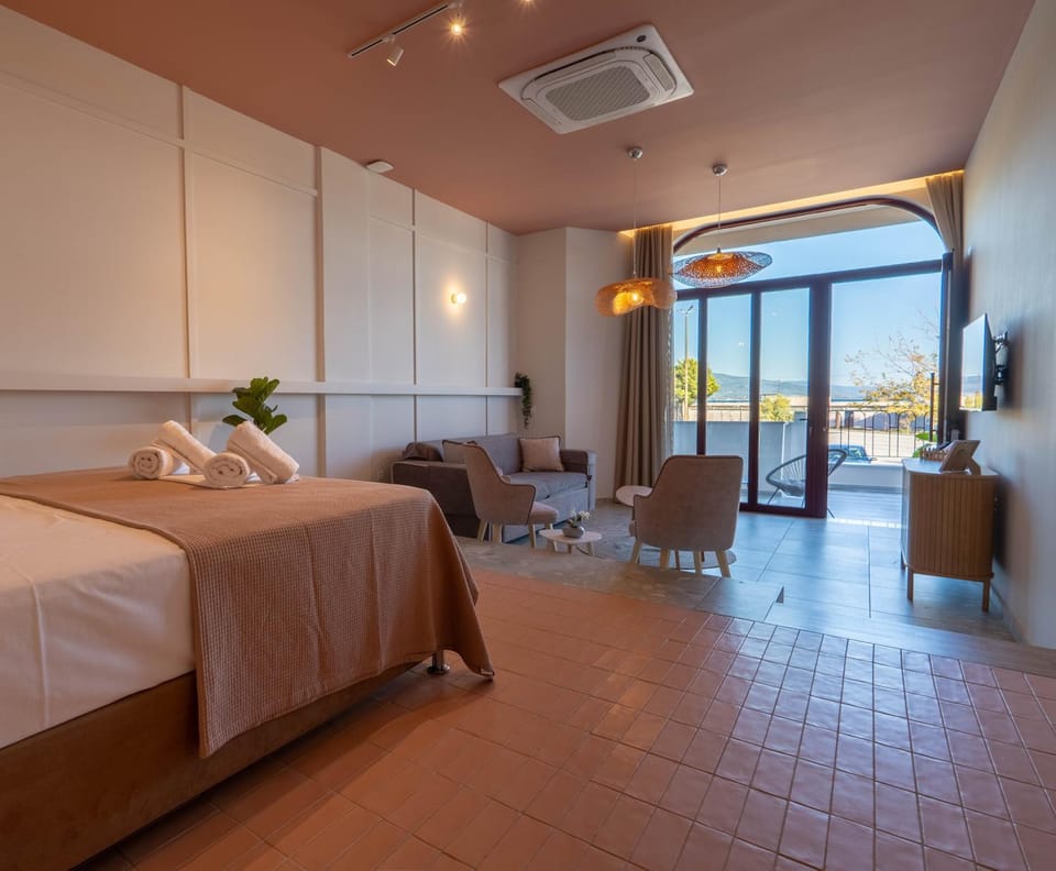 Living room, Bedroom, air conditioner, air conditioner