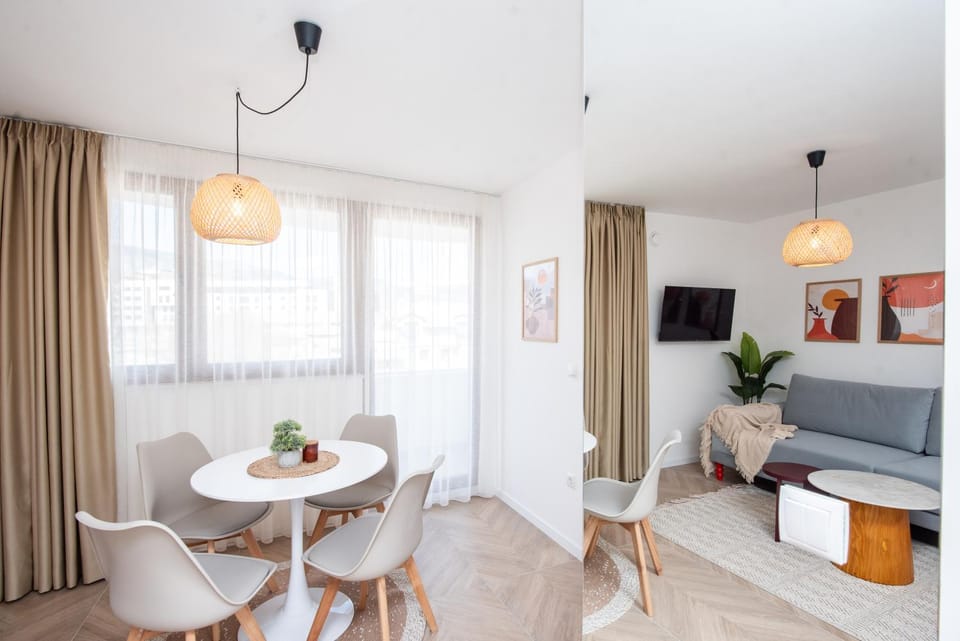 TV and multimedia, Living room, Dining area